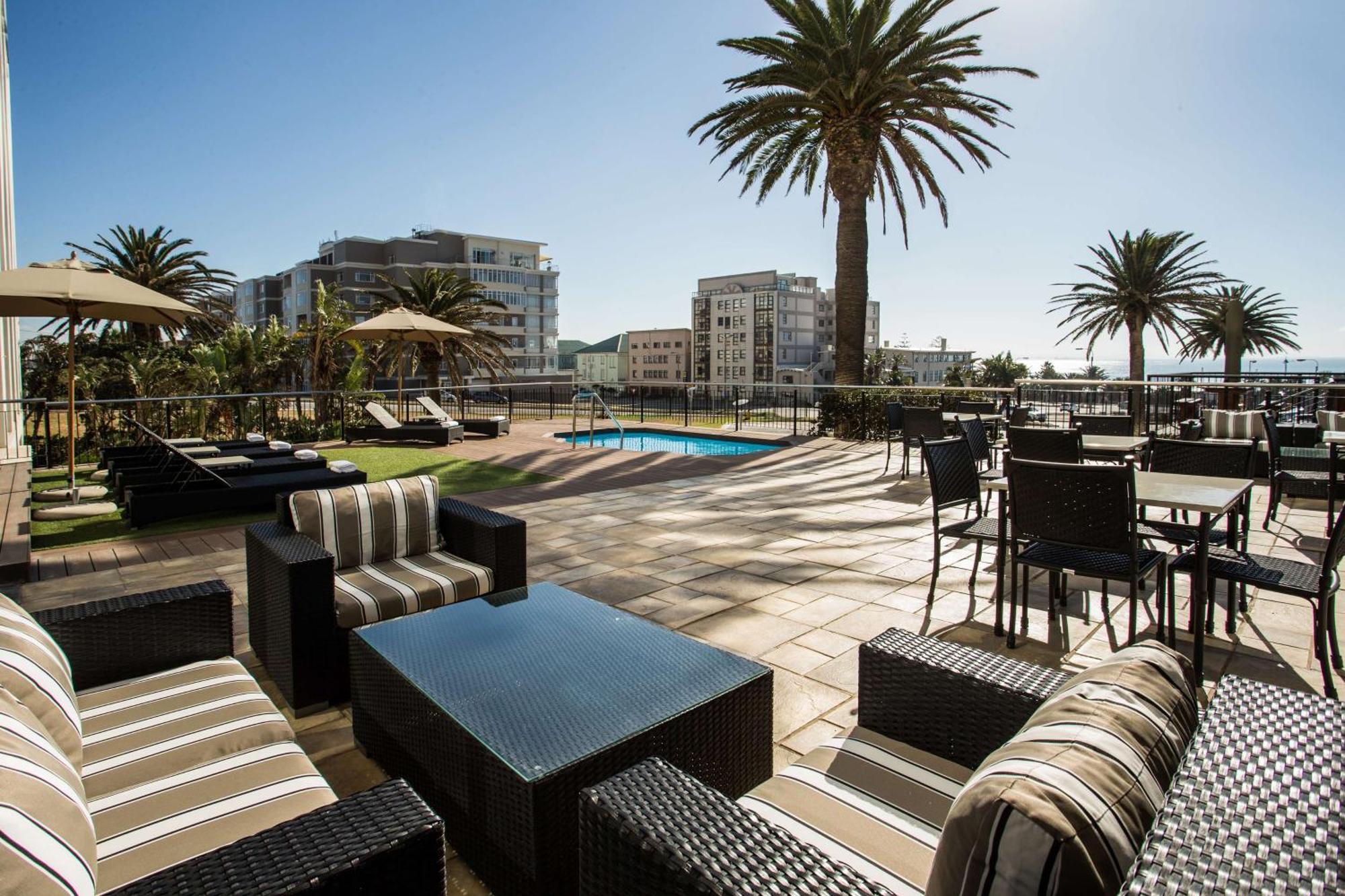Garden Court Kings Beach Port Elizabeth Exterior photo